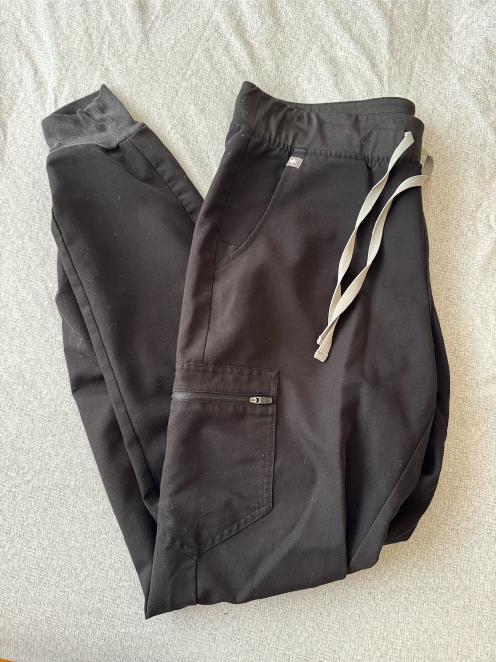 FIGS Men's technical collection joggers